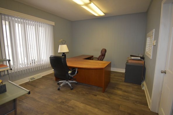 Office Space Enfield CT: 639 Enfield St, Enfield, CT 06082